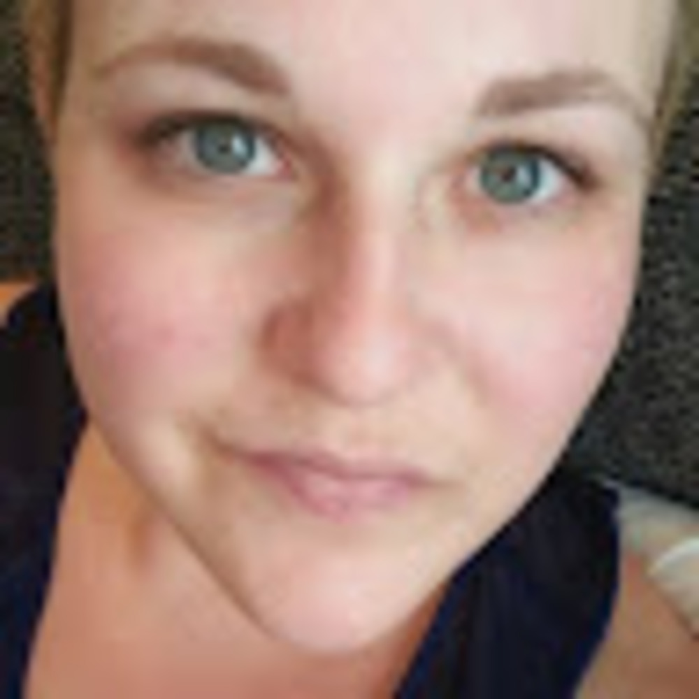 Meet your Posher, Jillian